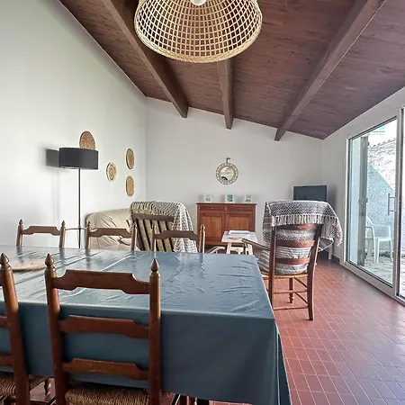 Maison De Renovee A La Palmyre - 2 Chambres, Proche Et Commerces, Patio Prive. - Fr-1-705-72 Prázdninový dům Les Mathes